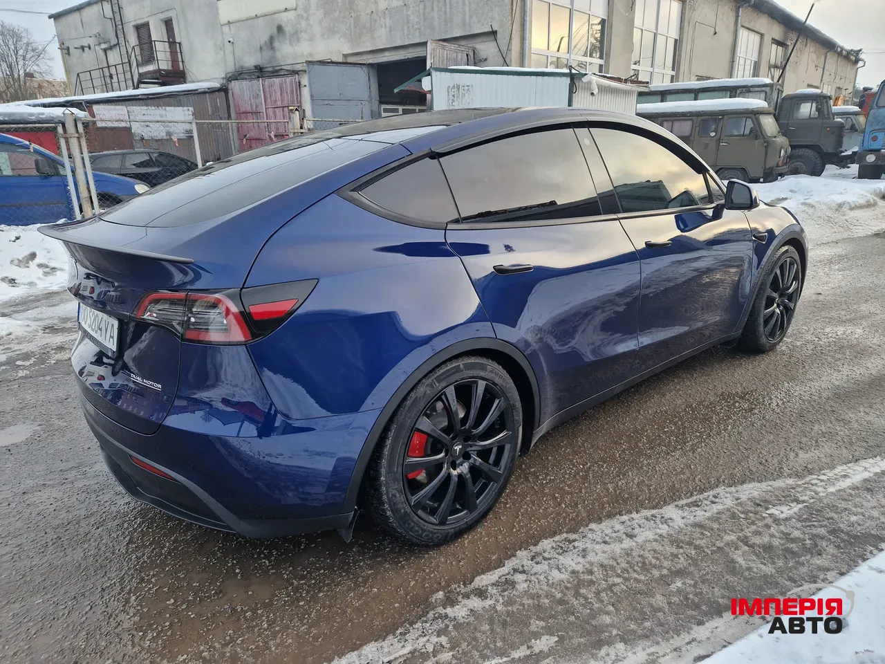 Tesla Model Y - фото 6