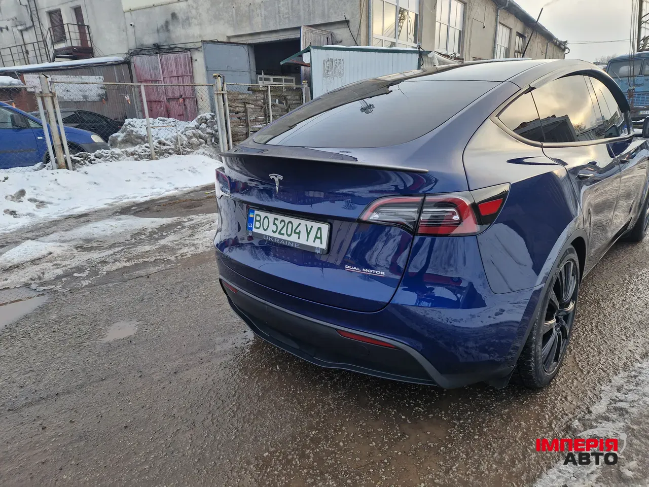 Tesla Model Y - фото 8