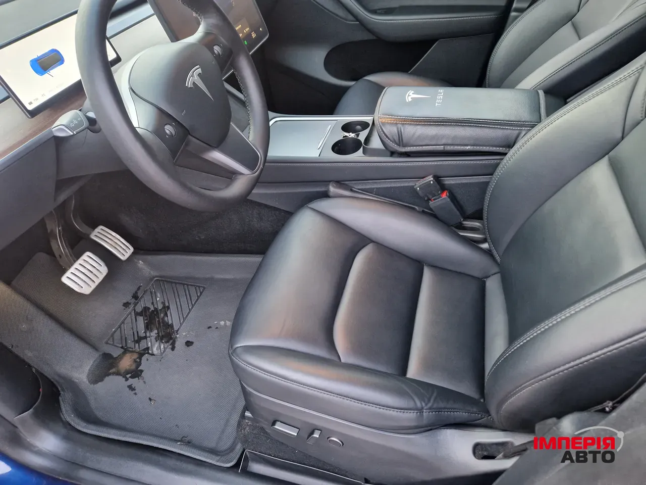 Tesla Model Y - фото 16