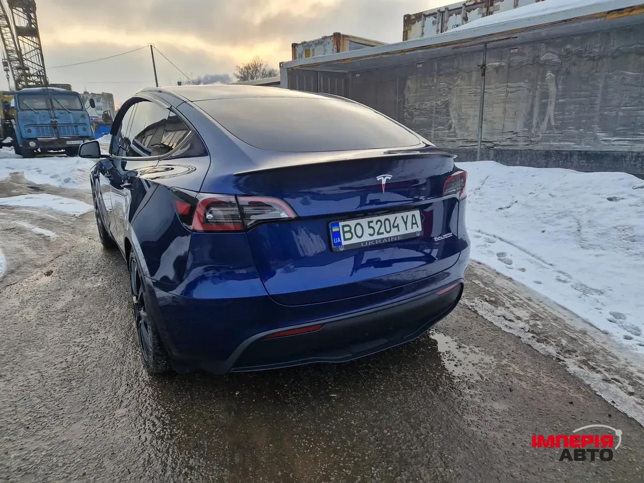 Tesla Model Y - фото 10