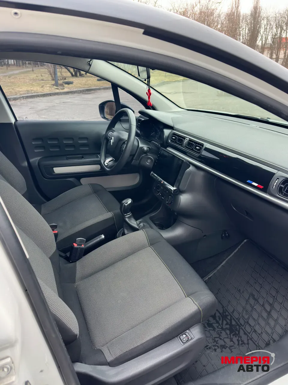 Citroen C3 - фото 10