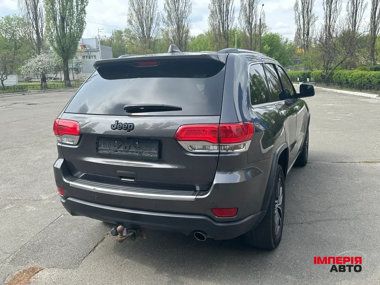 Jeep Grand Cherokee - фото 3