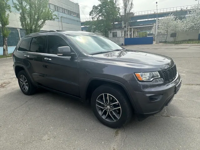 Jeep Grand Cherokee - фото 5