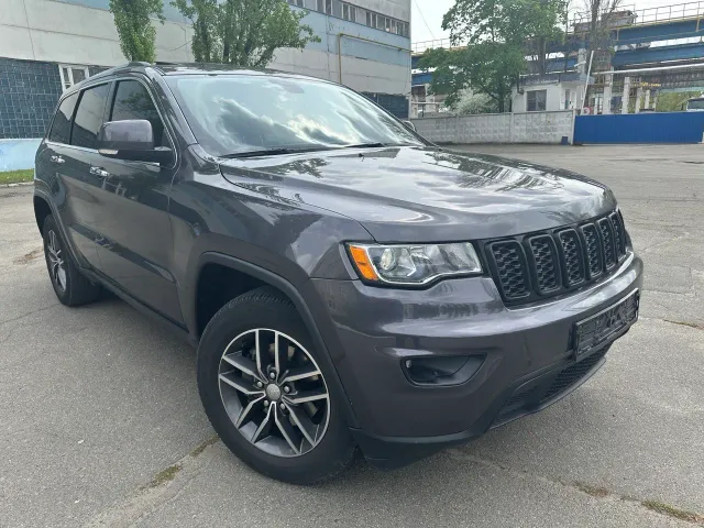 Jeep Grand Cherokee - фото 2