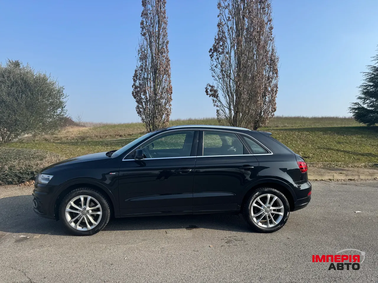 Audi Q3 - фото 6