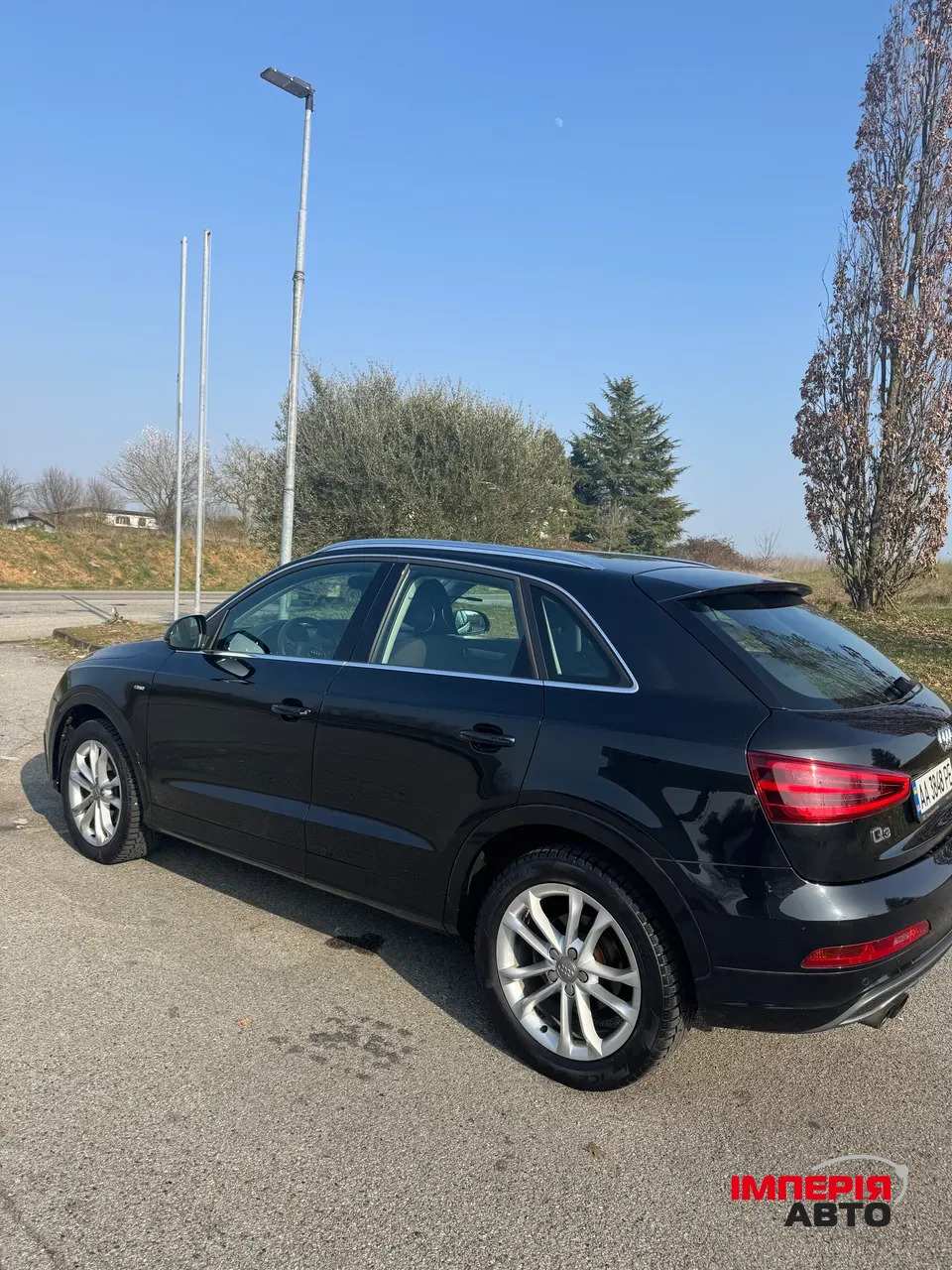 Audi Q3 - фото 4