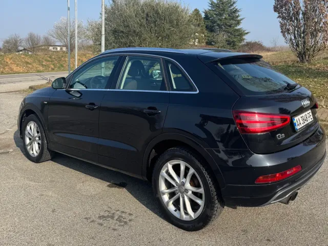 Audi Q3 - фото 1