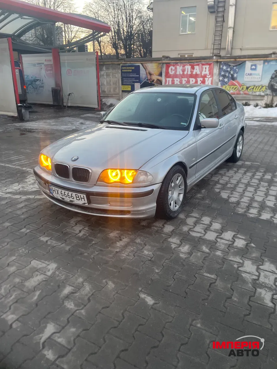 BMW 3 серії - фото 1