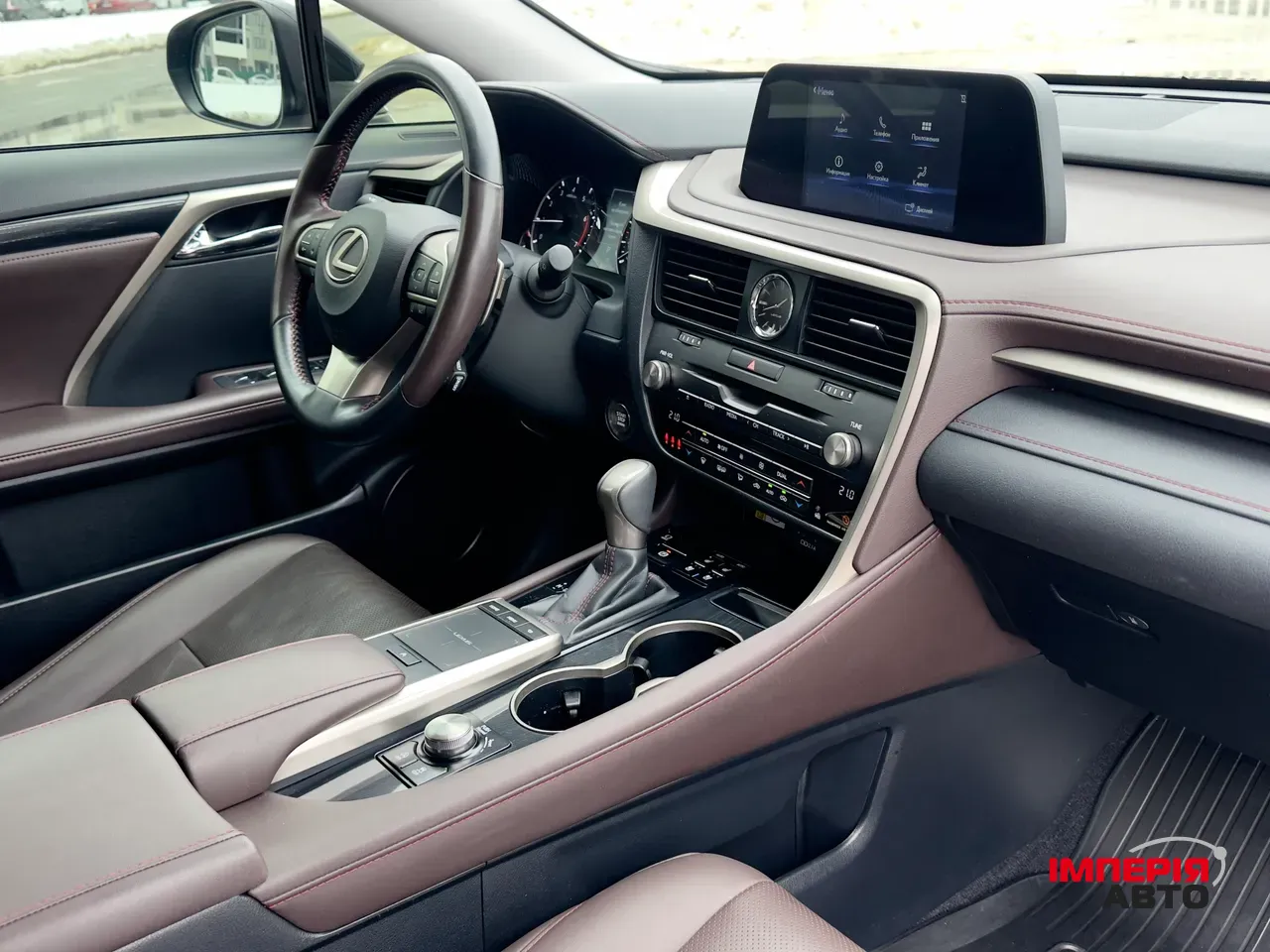 Lexus RX - фото 52