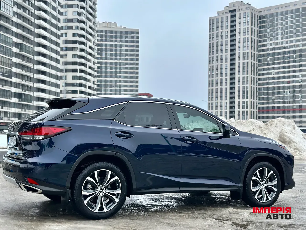 Lexus RX - фото 4