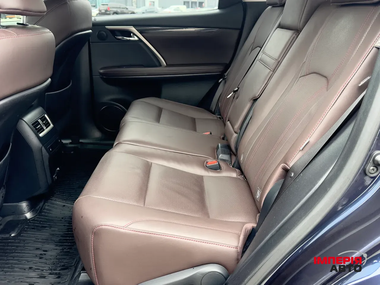 Lexus RX - фото 46