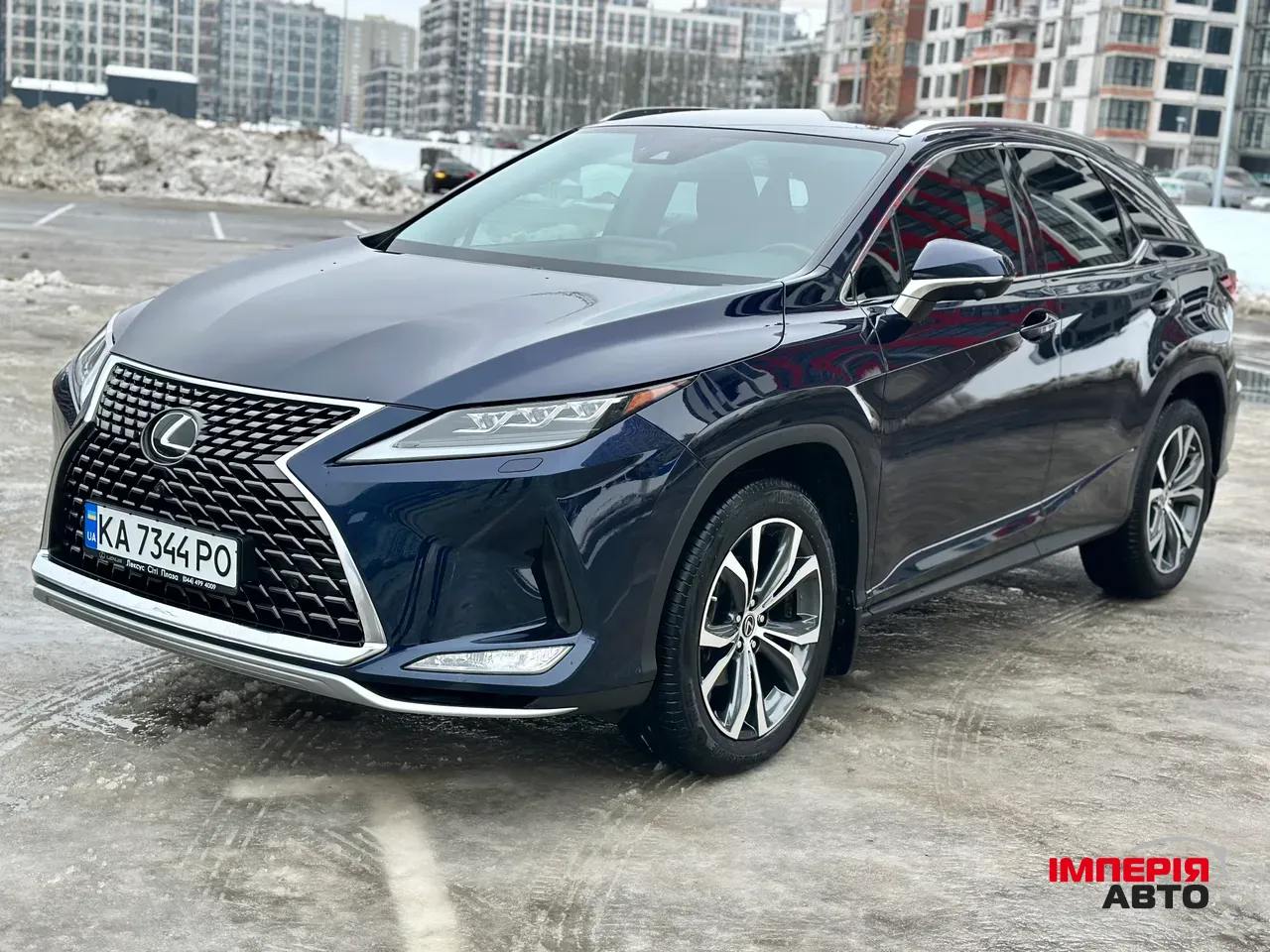 Lexus RX - фото 26
