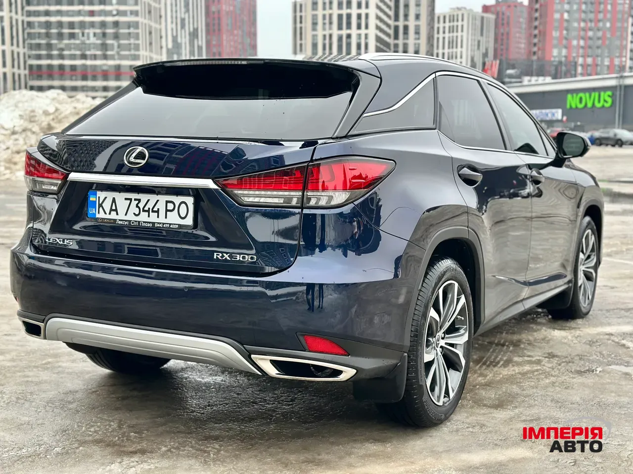 Lexus RX - фото 15
