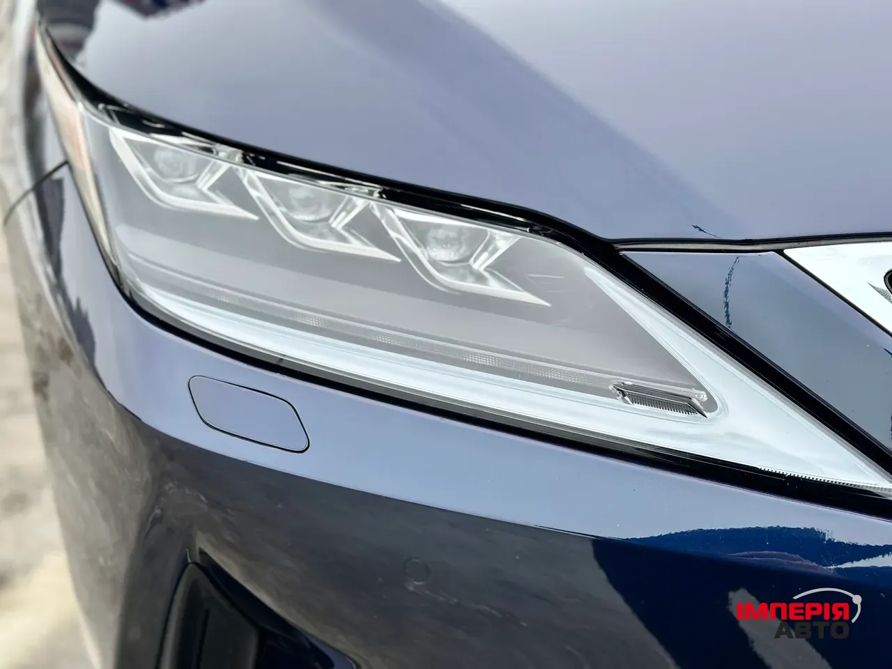 Lexus RX - фото 30