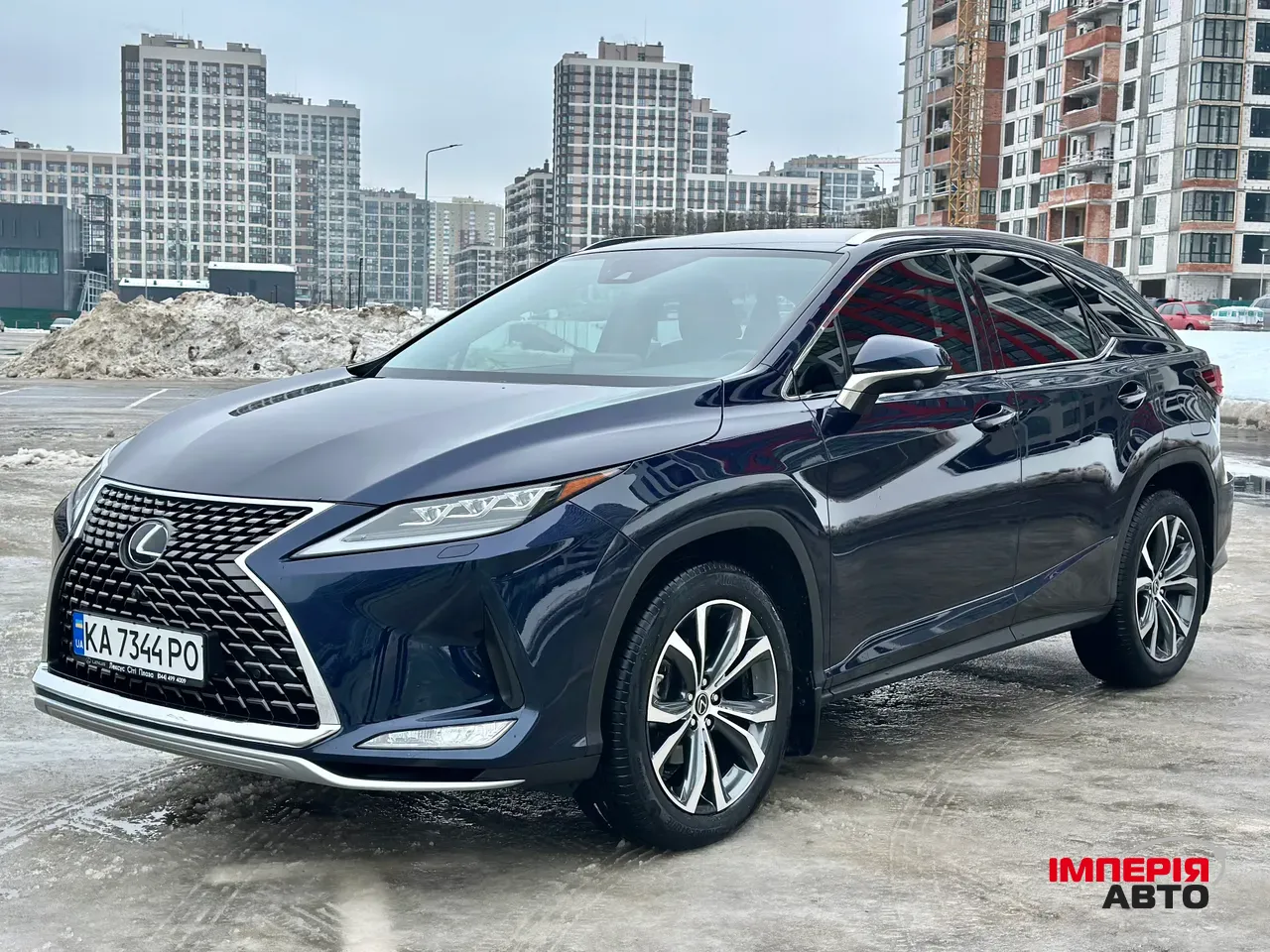 Lexus RX - фото 1