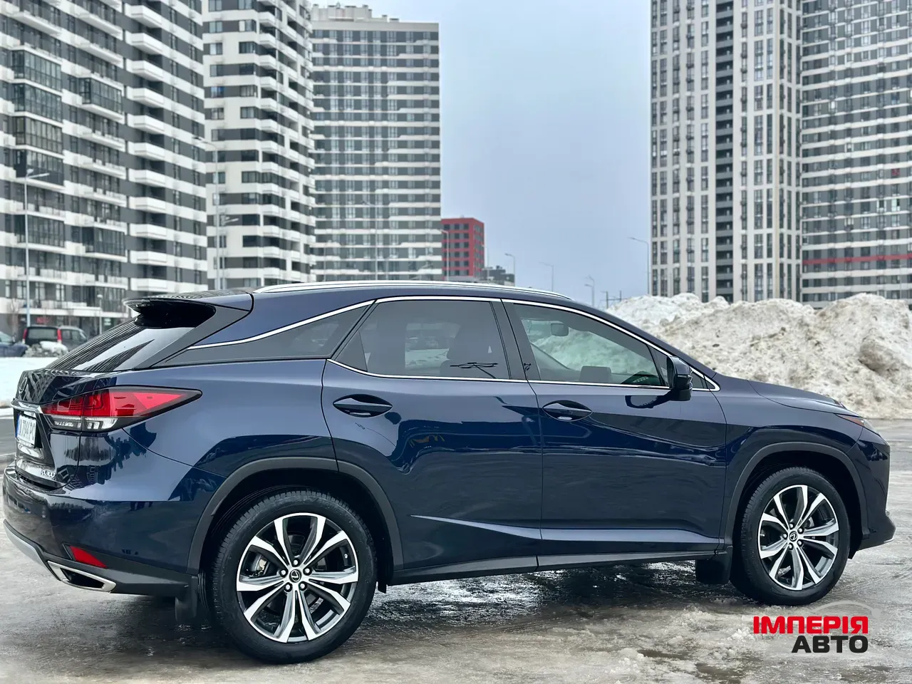 Lexus RX - фото 3