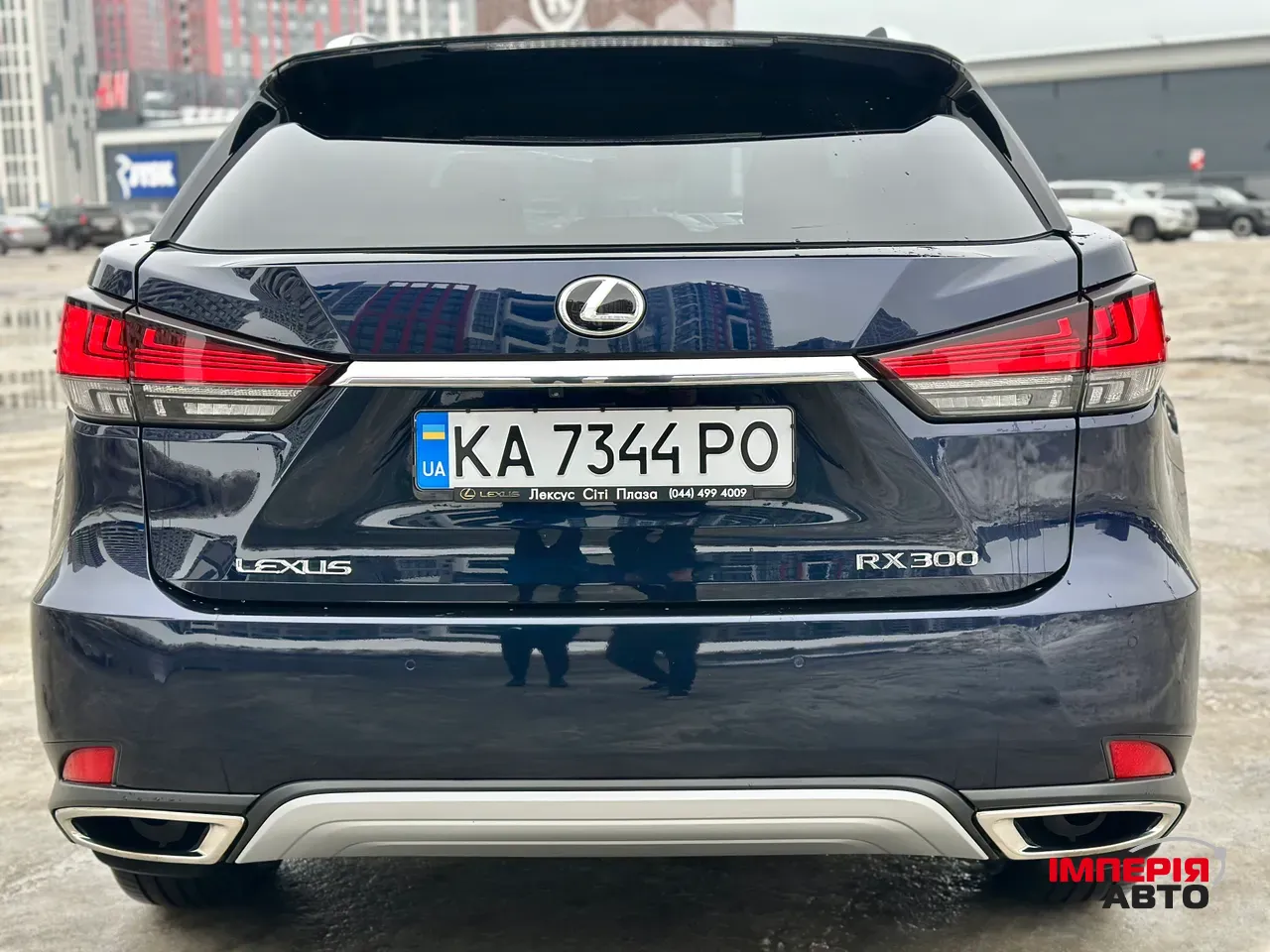 Lexus RX - фото 16