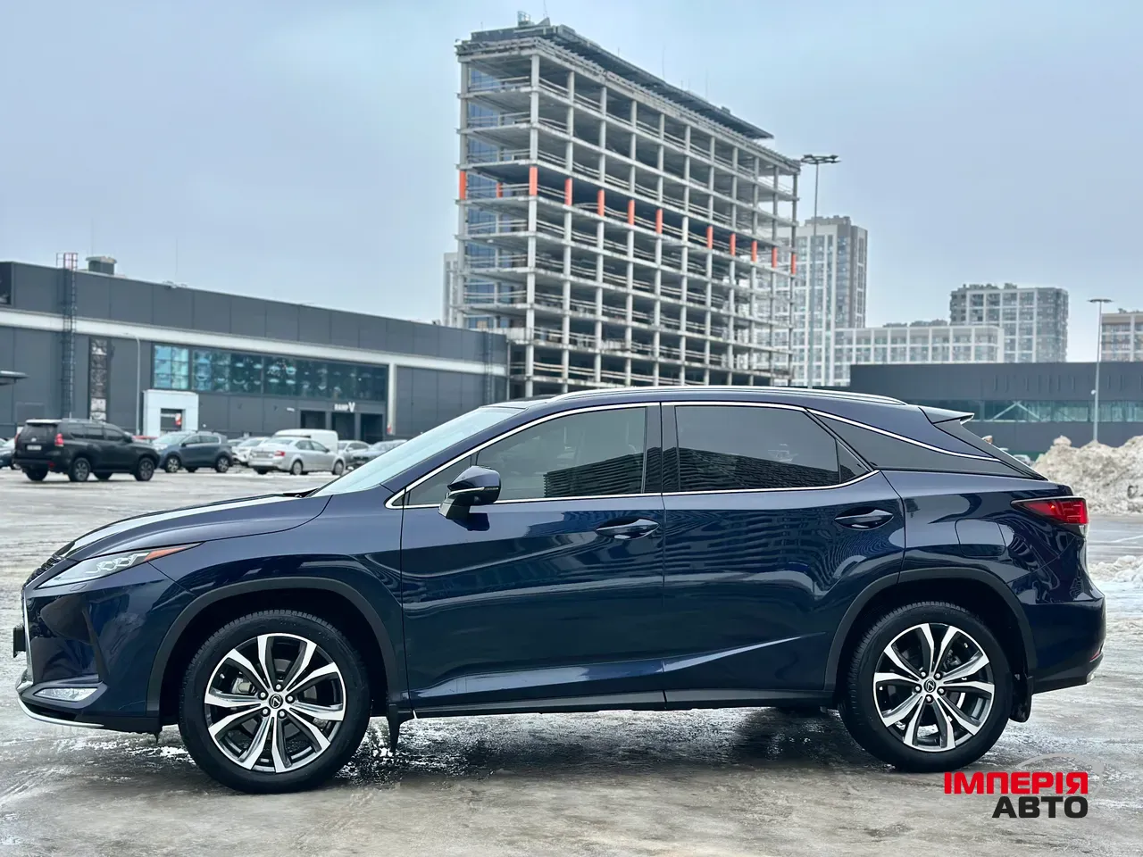 Lexus RX - фото 5