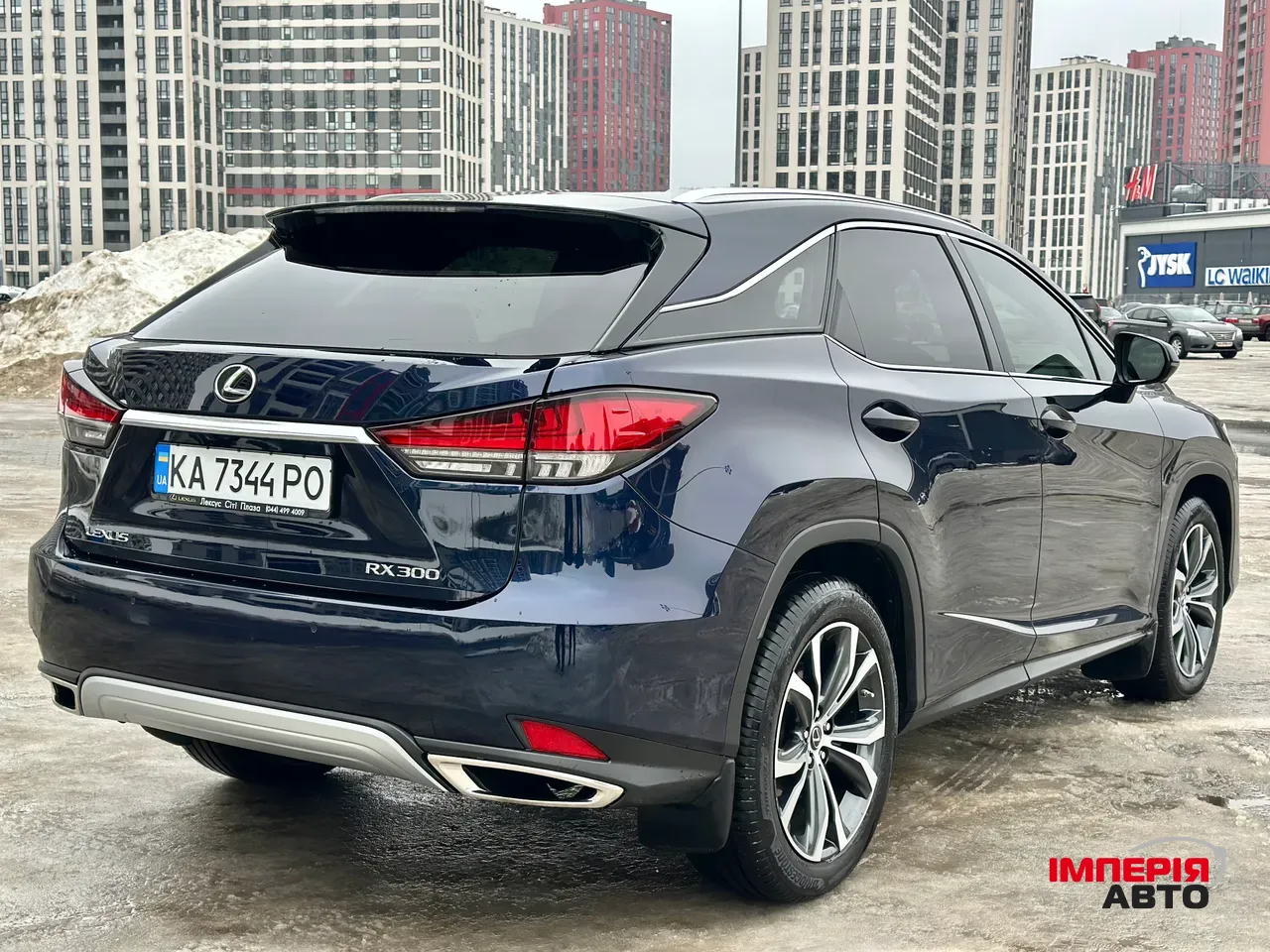 Lexus RX - фото 14