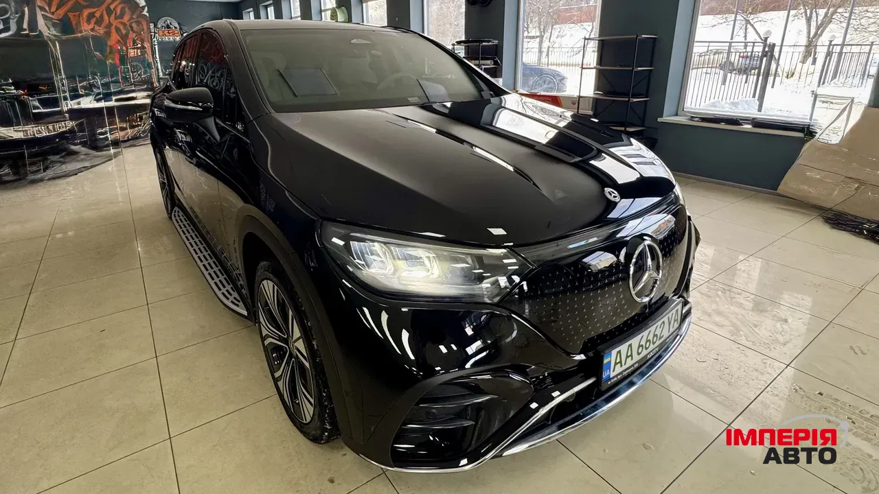 Mercedes-Benz EQE SUV - фото 9