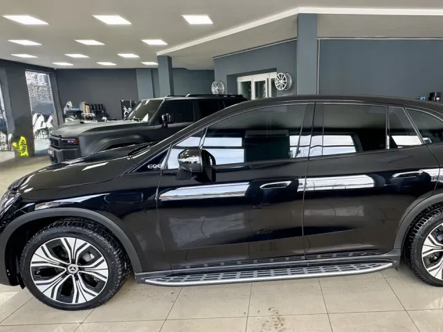 Mercedes-Benz EQE SUV - фото 2