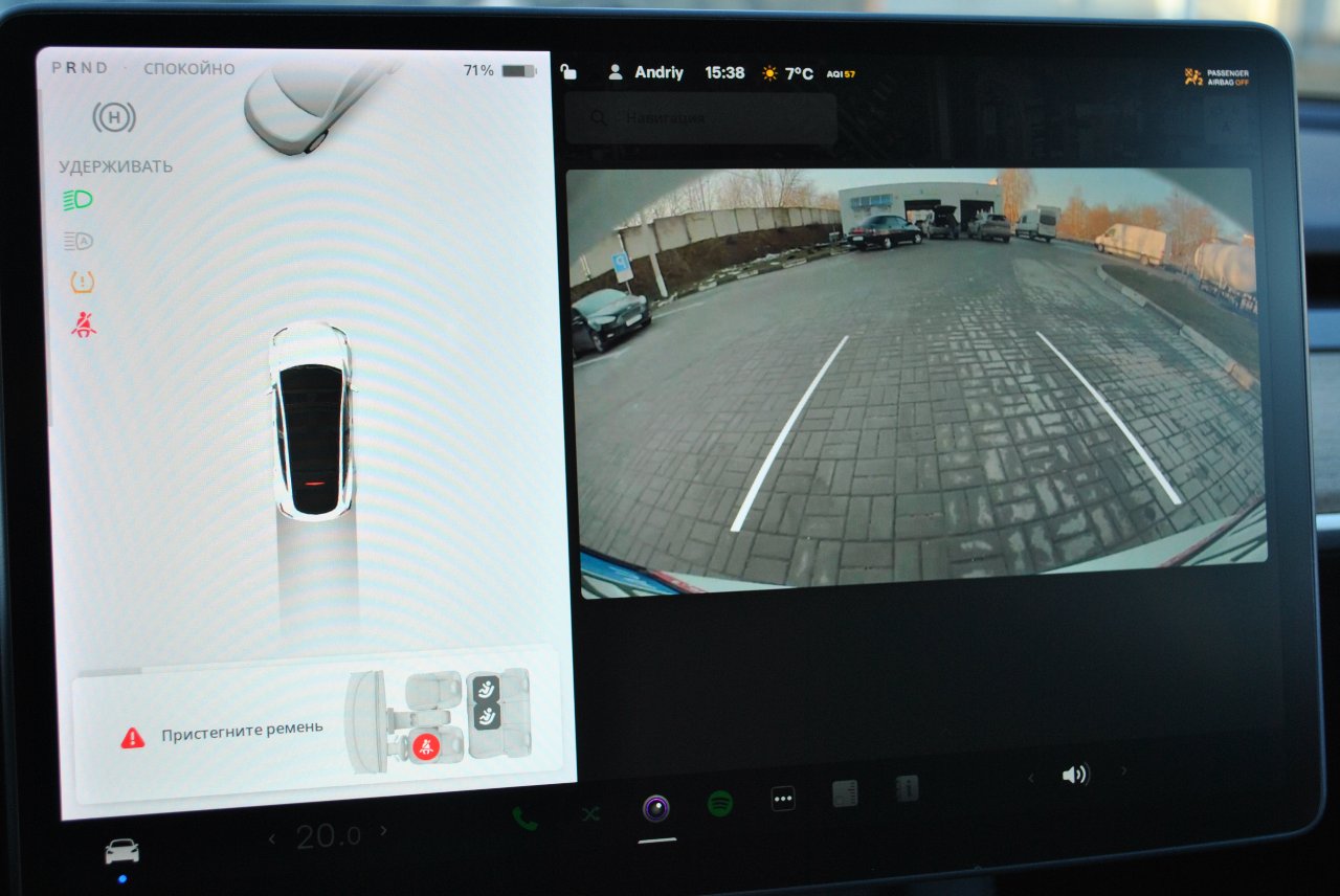 Tesla Model Y - фото 21