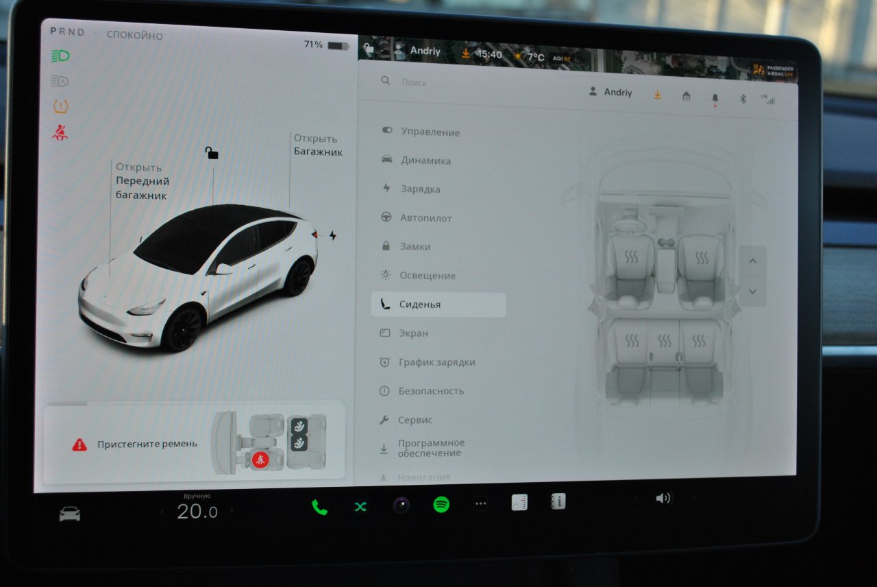 Tesla Model Y - фото 28
