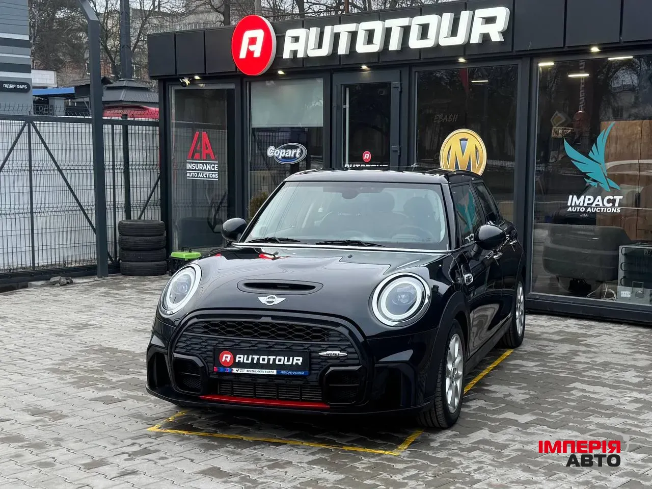 Mini Hatch - фото 1