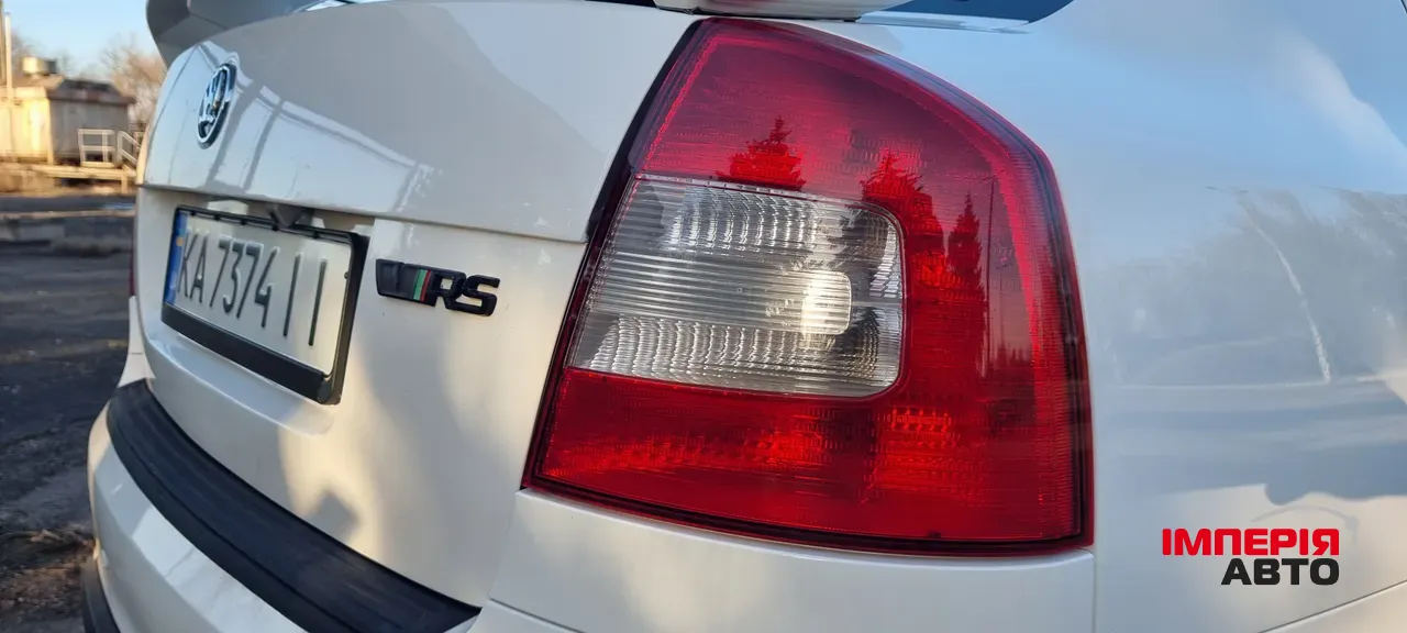 Skoda Octavia - фото 15