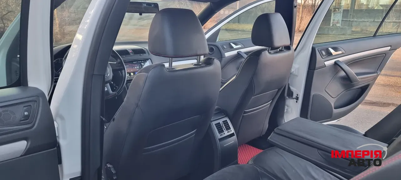 Skoda Octavia - фото 38