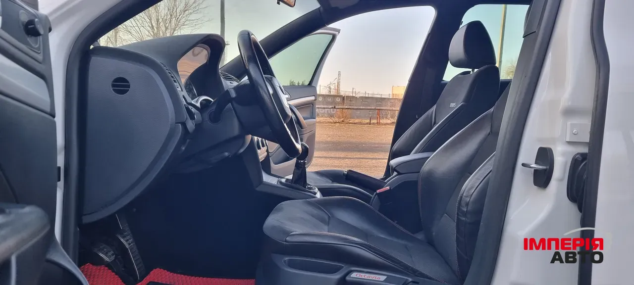 Skoda Octavia - фото 31