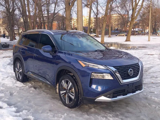 Nissan Rogue - фото 2