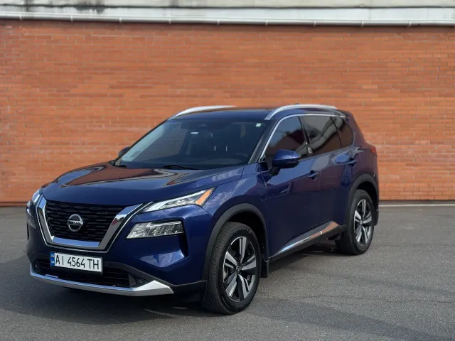 Nissan Rogue - фото 1