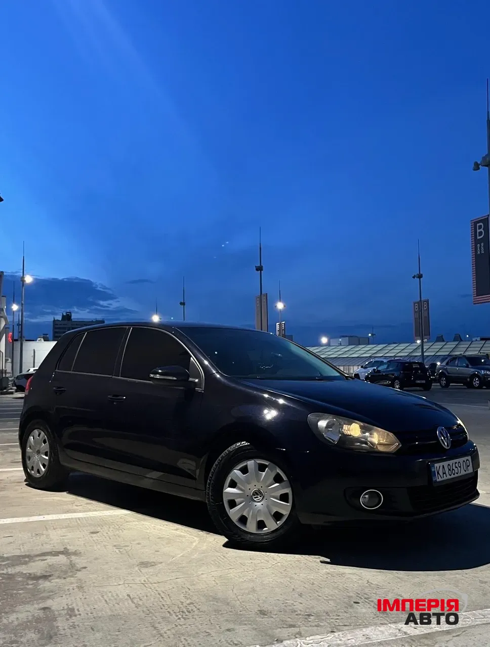 Volkswagen Golf - фото 1