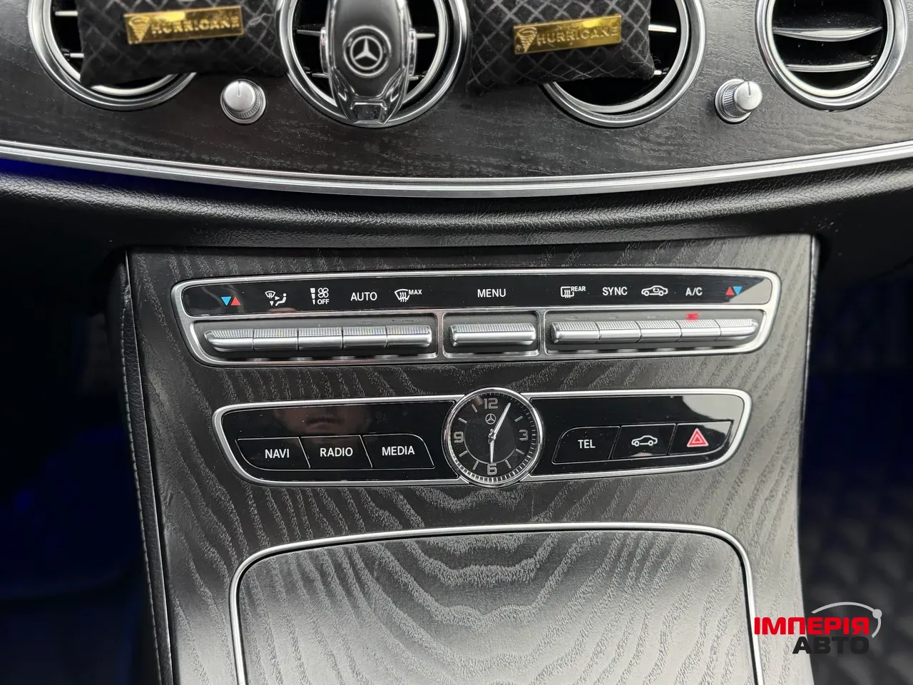 Mercedes-Benz E-Класс - фото 12