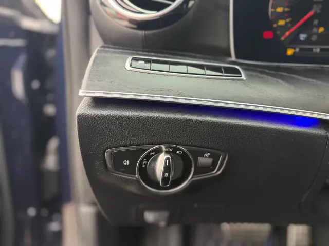 Mercedes-Benz E-Класс - фото 5