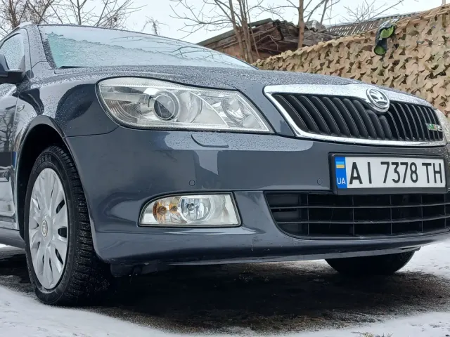 Skoda Octavia - фото 2