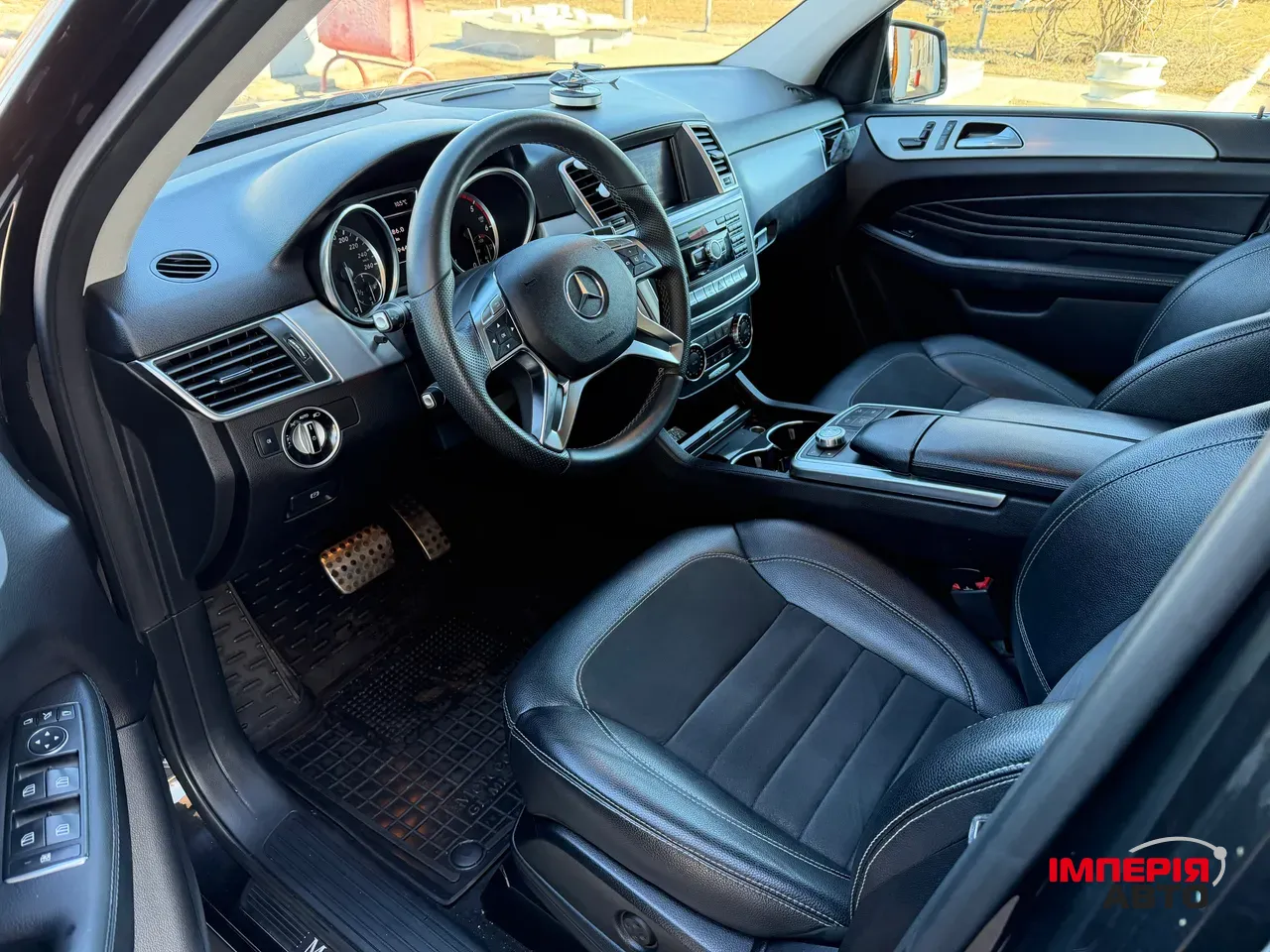Mercedes-Benz M-Класс - фото 10