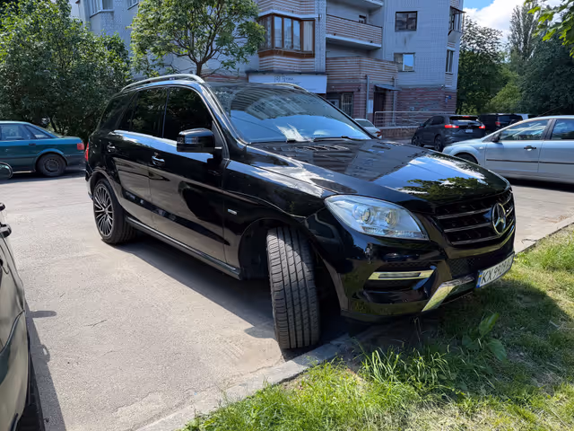 Mercedes-Benz M-Класс - фото 3