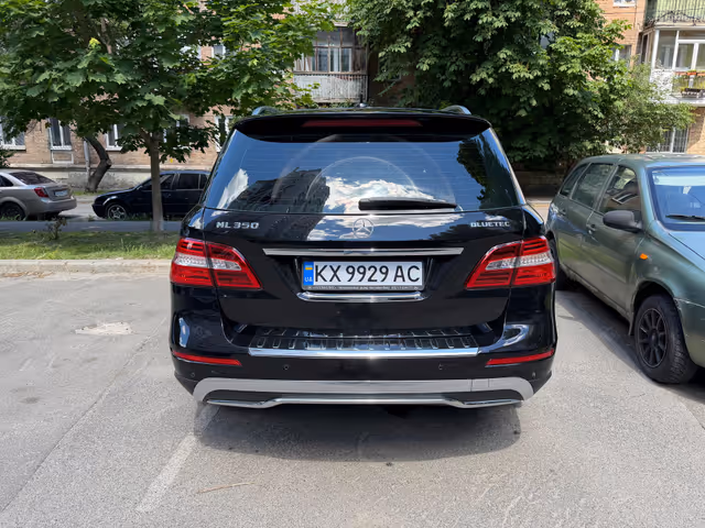 Mercedes-Benz M-Класс - фото 5