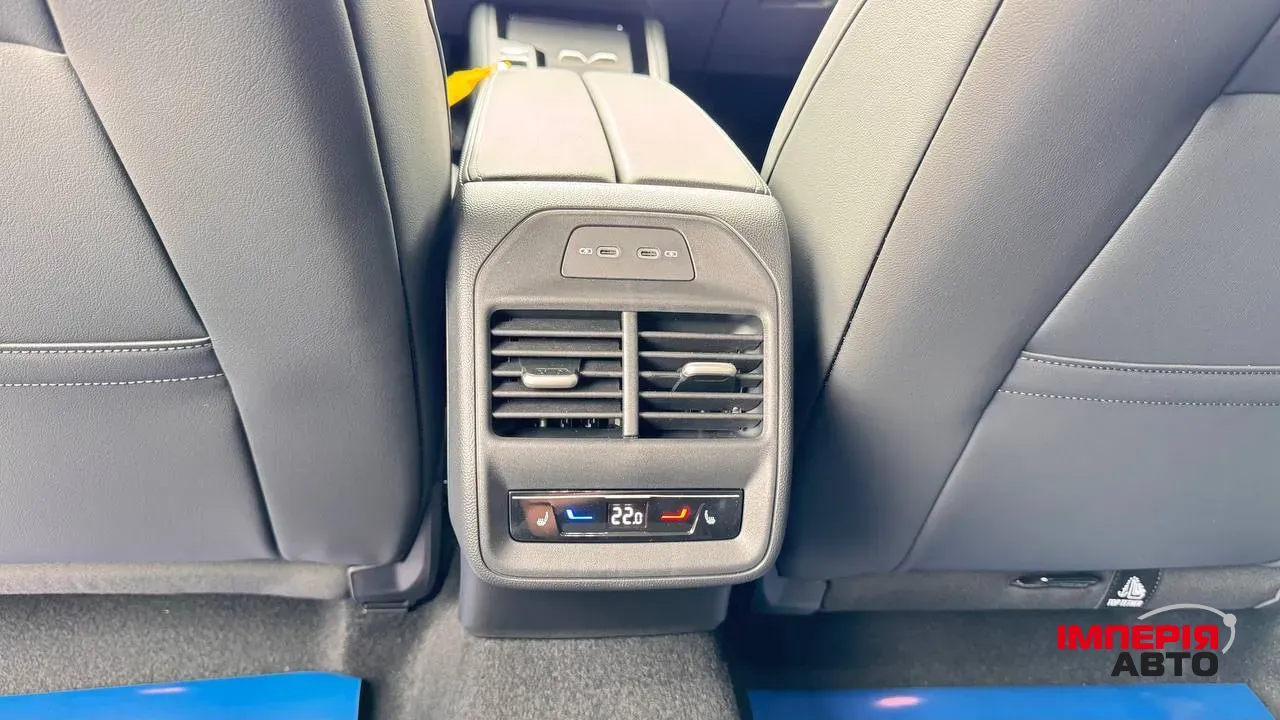 Volkswagen Passat - фото 35