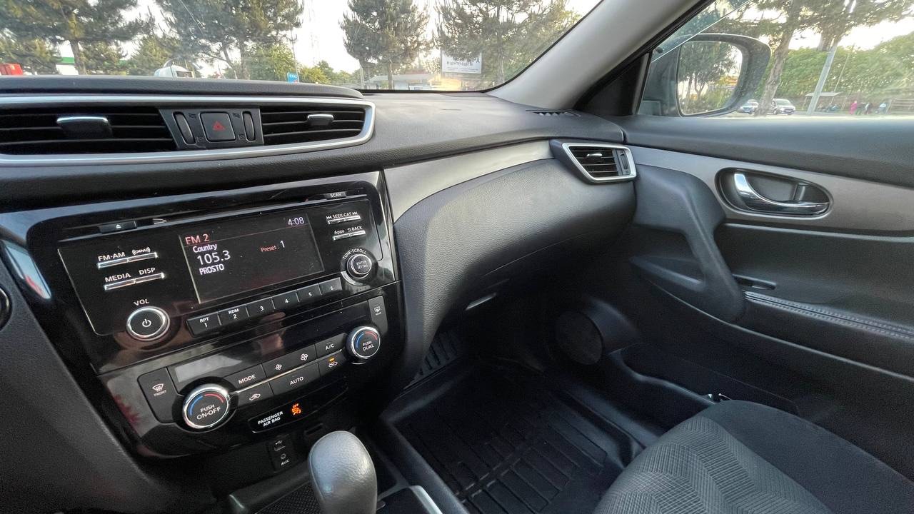 Nissan Rogue - фото 3