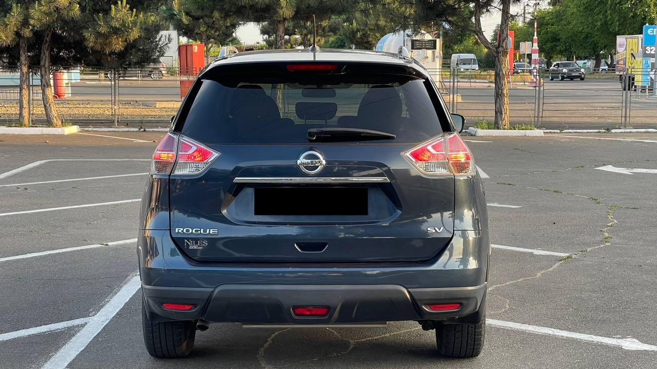Nissan Rogue - фото 9