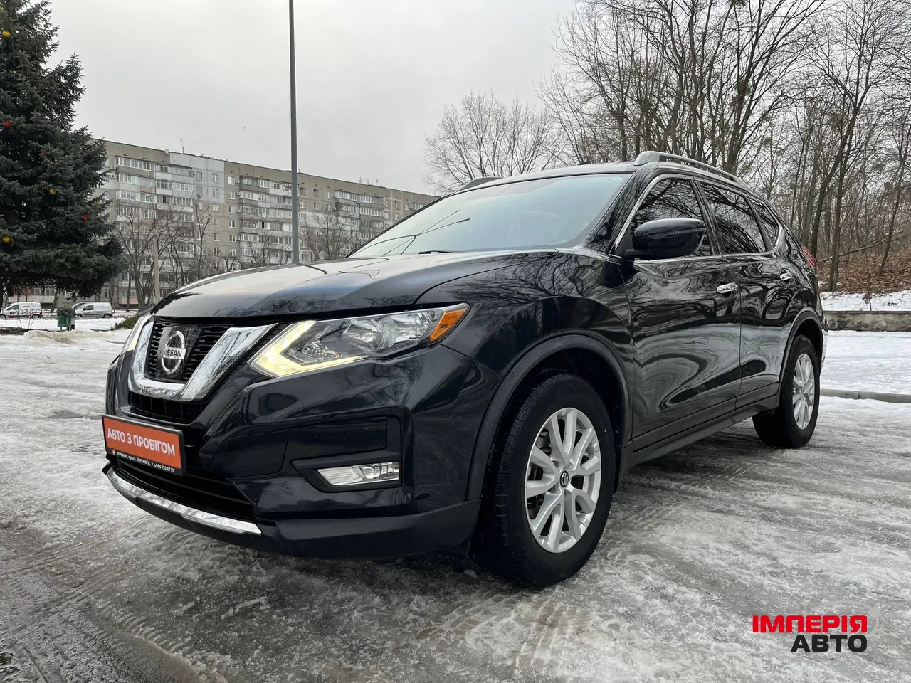 Nissan Rogue - фото 1