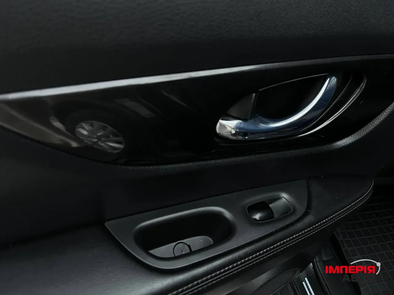 Nissan Rogue - фото 28