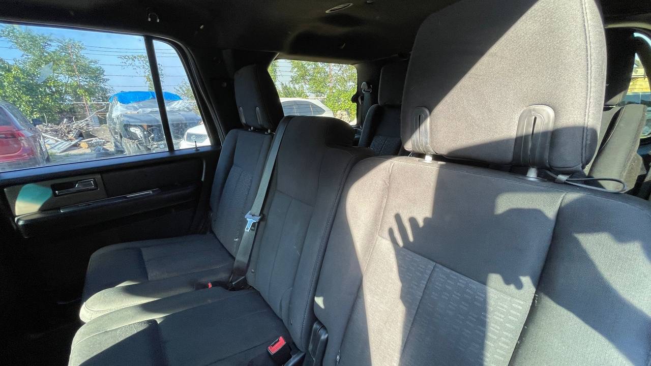 Ford Expedition - фото 14
