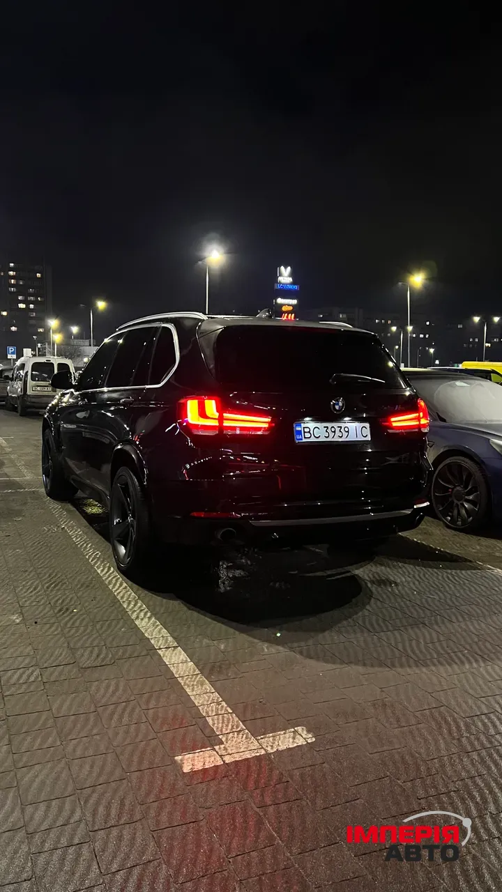 BMW X5 - фото 1