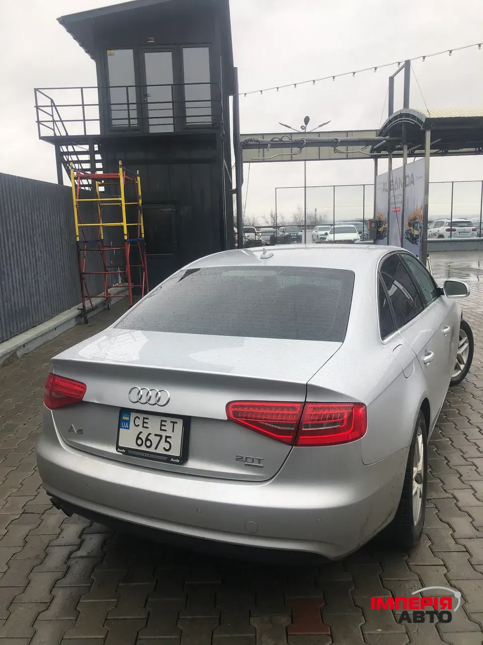 Audi A4 - фото 3