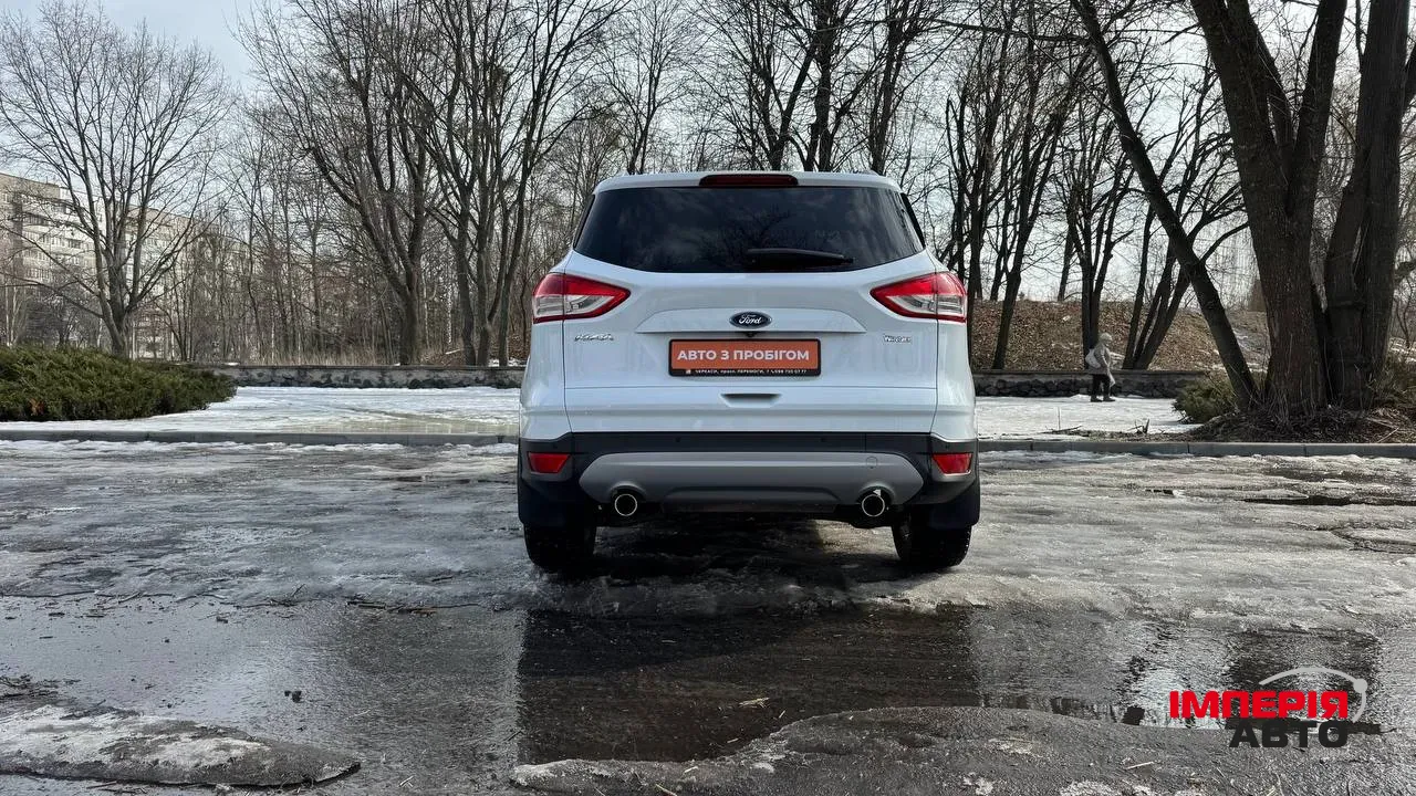 Ford Kuga - фото 11