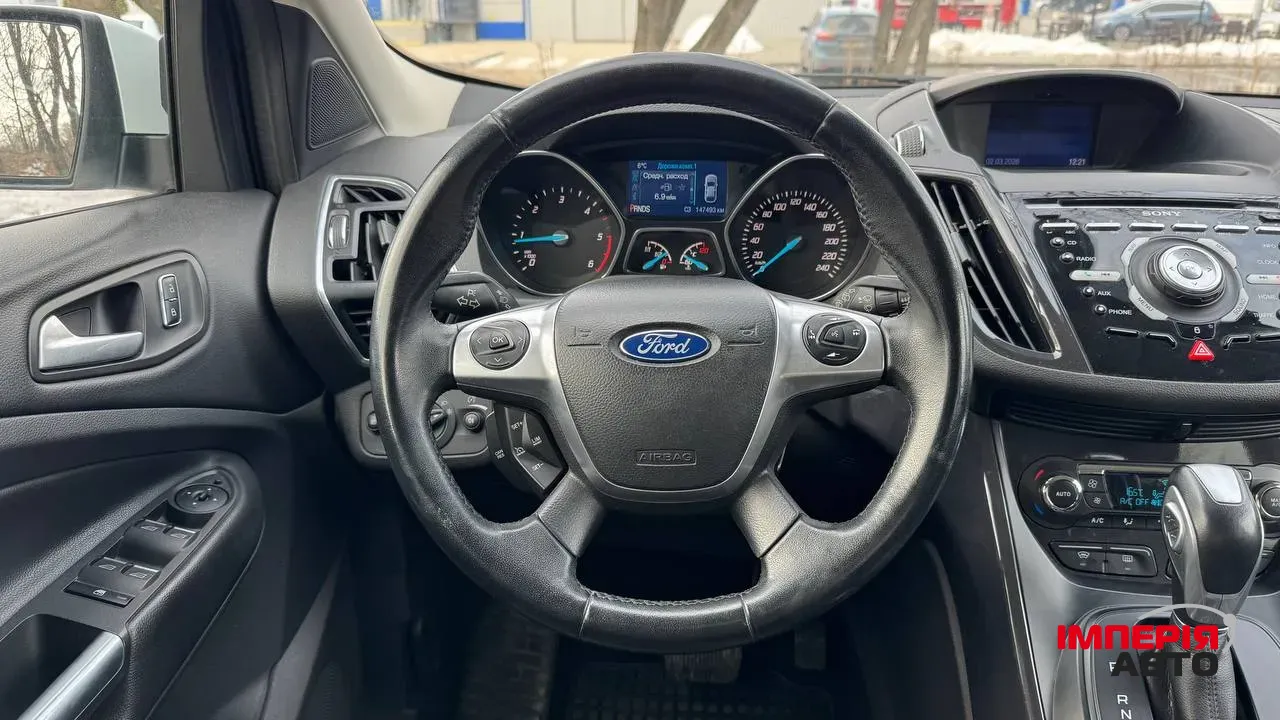 Ford Kuga - фото 20